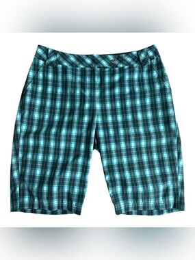 Annika Cutter & Buck Women’s Teal Plaid Golf Shorts